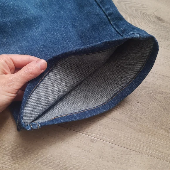 Jeans - Picture 5 of 6